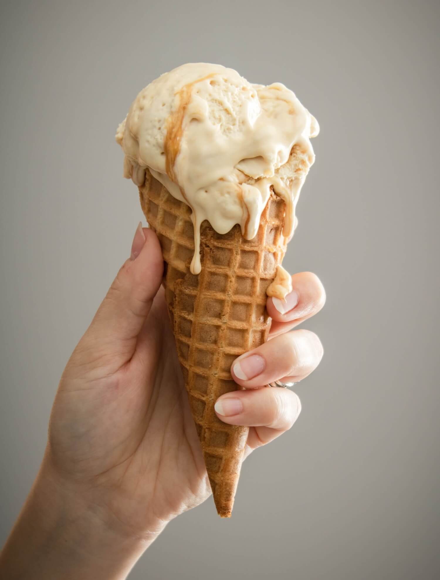 Caramel Ice Cream Recipe - Serving Ice Cream